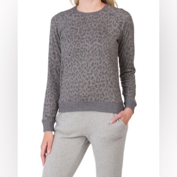 Lucky Brand Leopard Print Sweatshirt Women's Small Gray Sweater Top Soft Finish - Picture 1 of 10